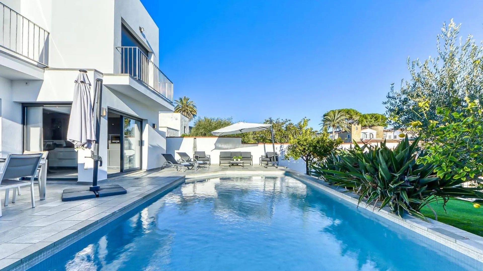 Holiday Home Norfeu By Interhome Empuriabrava Ισπανία